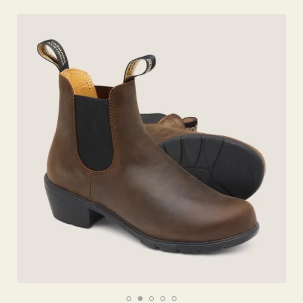 blundstone 1673 WOMEN'S SERIES
HEELED BOOTS - ANTIQUE BROWN